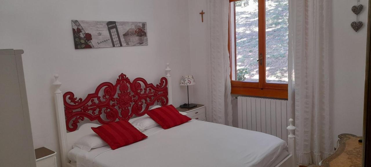 B&B Il Santo Pellegrino Adrara San Rocco Buitenkant foto