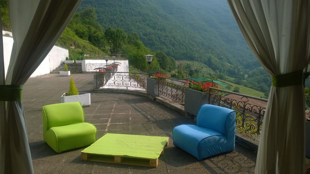 B&B Il Santo Pellegrino Adrara San Rocco Buitenkant foto