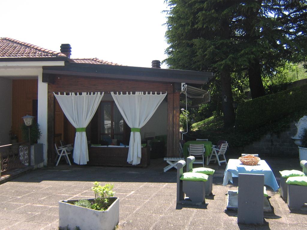 B&B Il Santo Pellegrino Adrara San Rocco Buitenkant foto