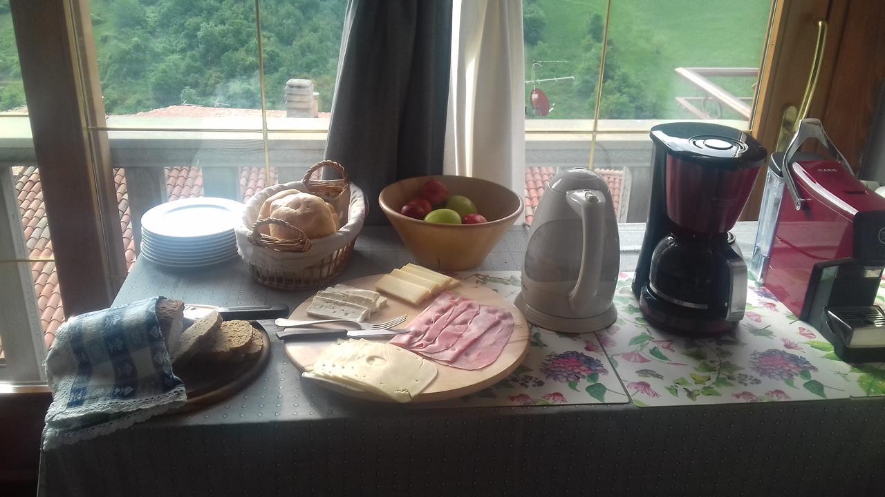 B&B Il Santo Pellegrino Adrara San Rocco Buitenkant foto